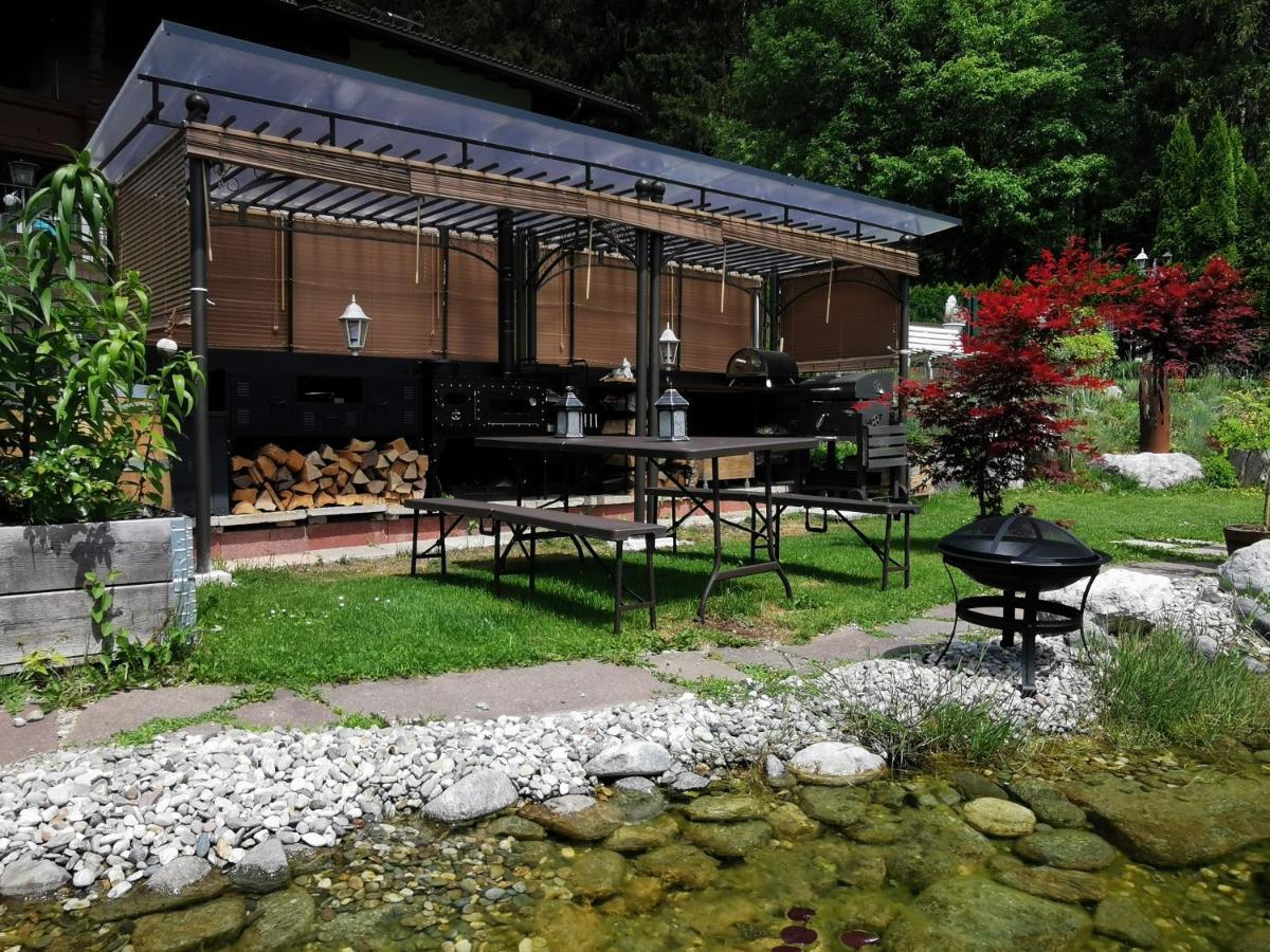 Gaestehaus Waldrand Garni Wiesing Exterior foto