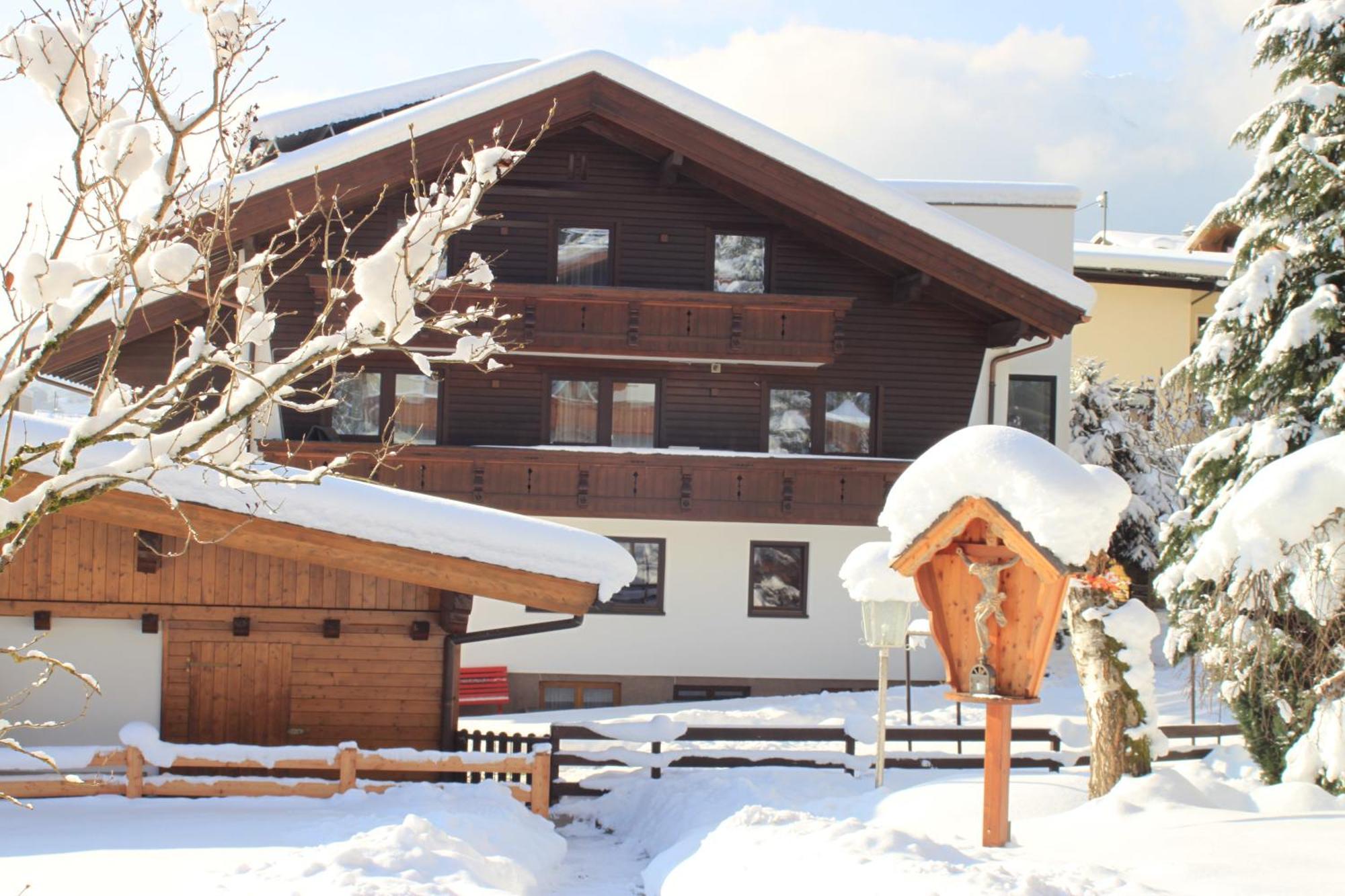 Gaestehaus Waldrand Garni Wiesing Exterior foto